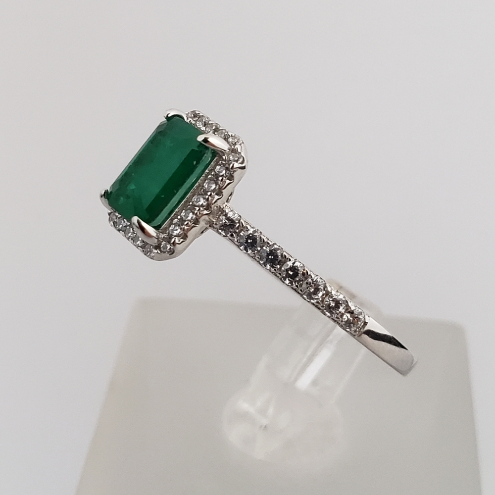 Sterling Natural 1ct Emerald and Diamonds Ring - Picture 3 of 8